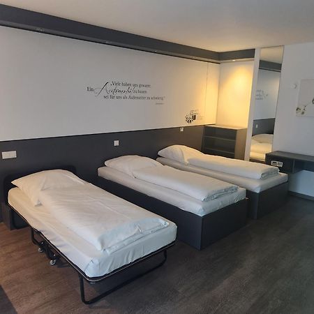 Economy-Hotel Ulm Eksteriør billede