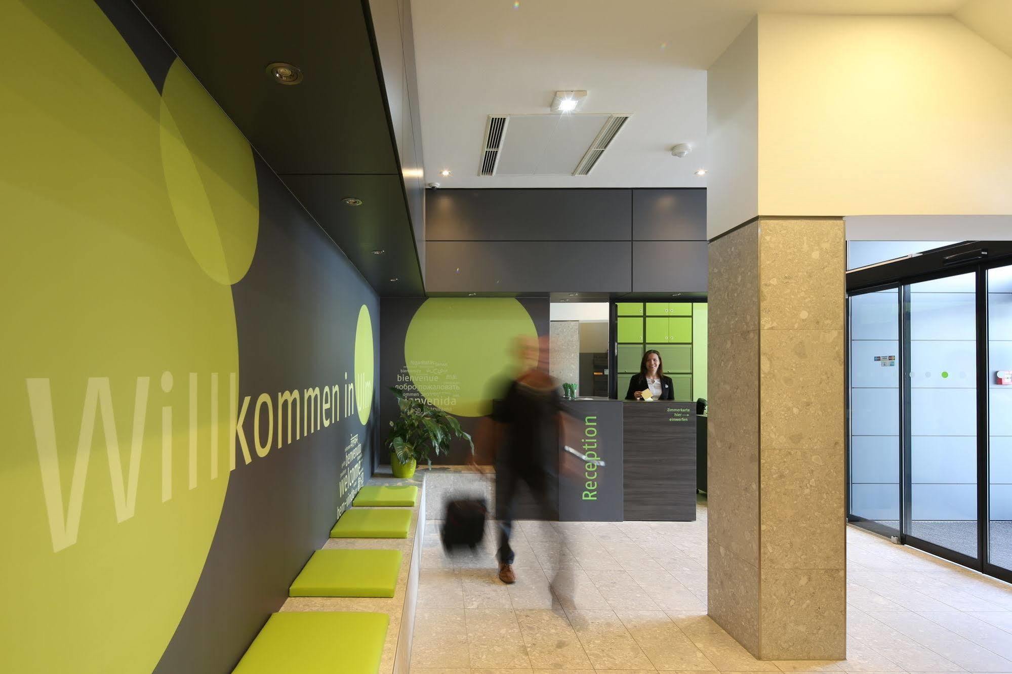 Economy-Hotel Ulm Eksteriør billede